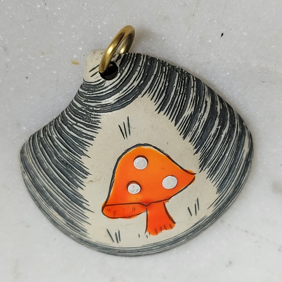 Handpainted Shell Mushroom Pendant Orange Cottagecore Woodland Jewelry Whimsical - Picture 4 of 10
